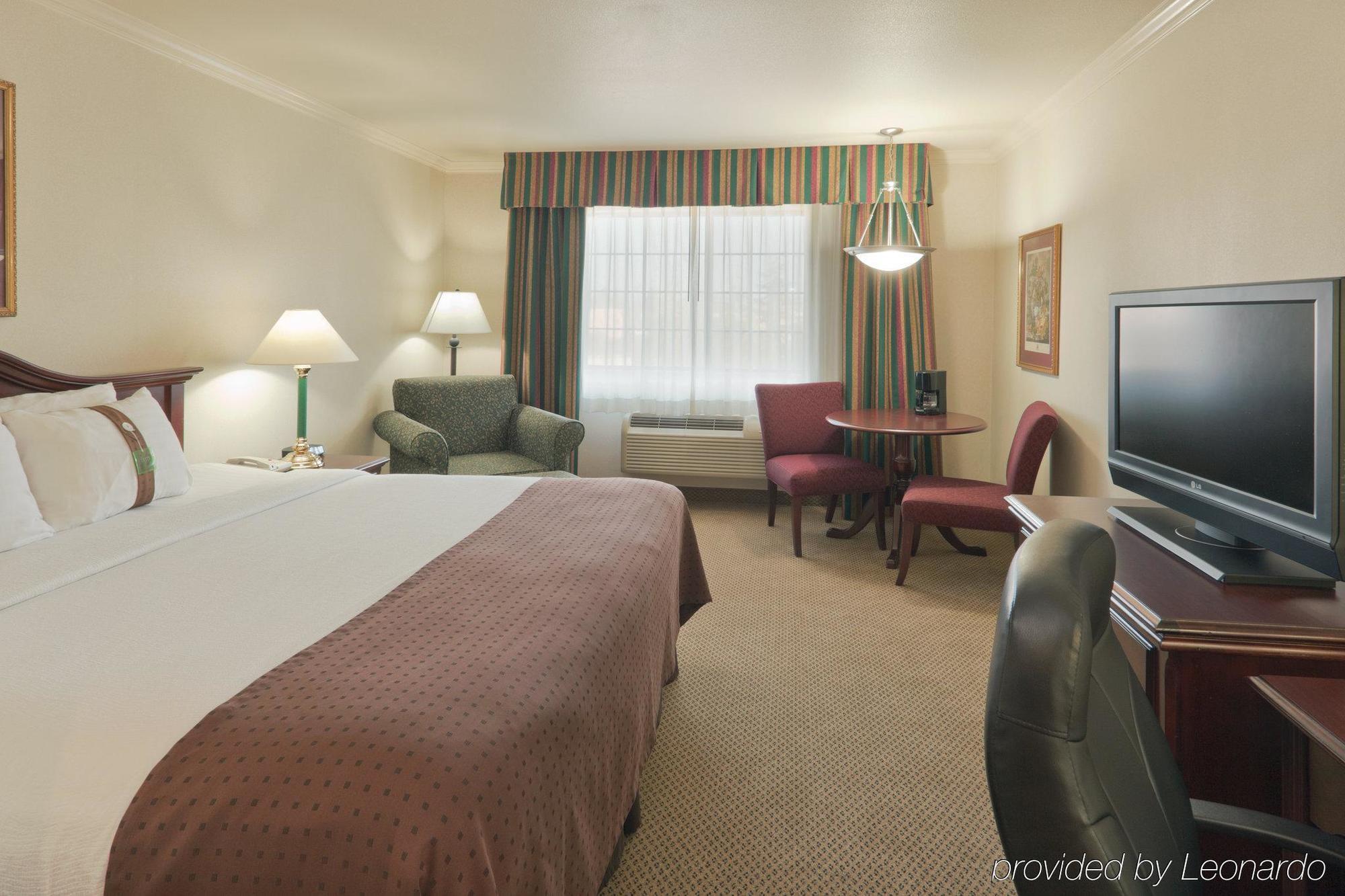 Holiday Inn Selma - Swancourt Szoba fotó