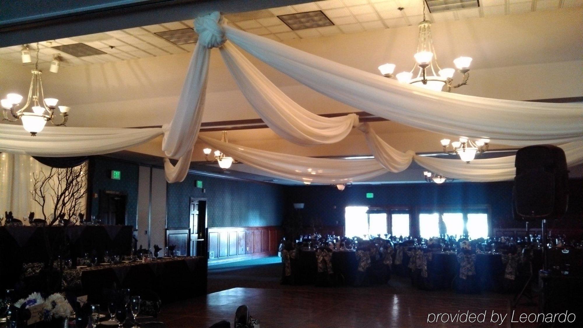 Holiday Inn Selma - Swancourt Kültér fotó