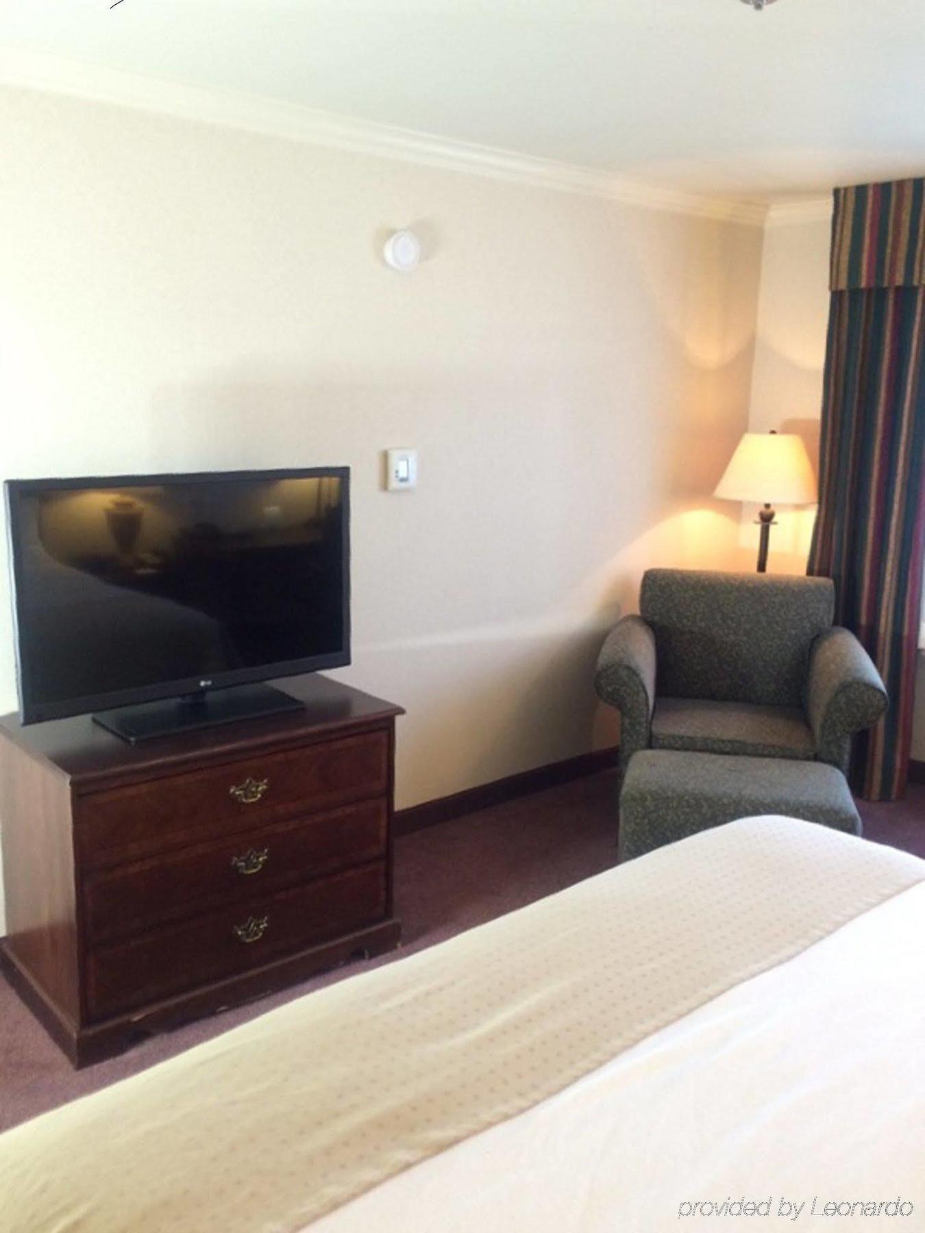 Holiday Inn Selma - Swancourt Kültér fotó
